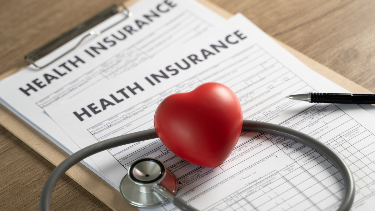 Simplified Guide to Medical Insurance for Seniors_ Plans, Benefits, and Premiums